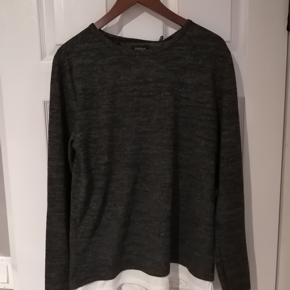 Buffalo thin sweater